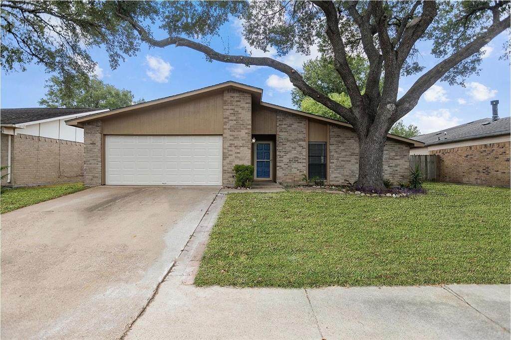 5302 Lerwick Drive - Photo 1