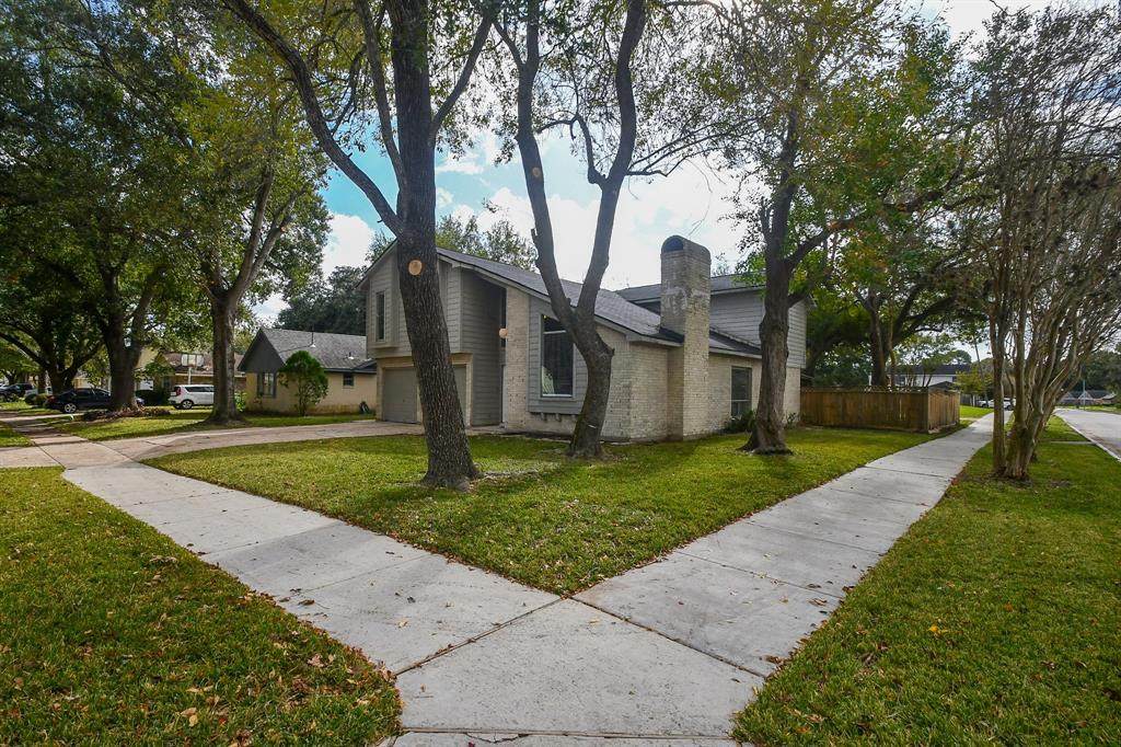 2435 Clearbrook Drive - Photo 1