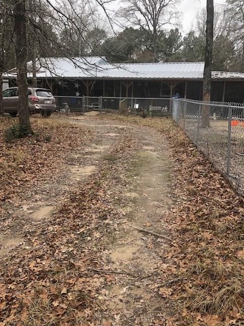 271 Eric Lane - Photo 1