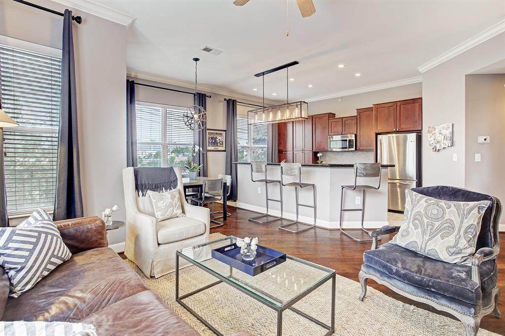 1010 Rosine Street - Photo 1