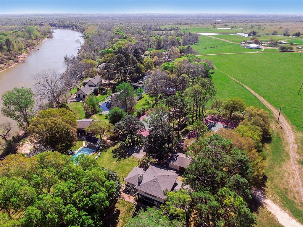 2548 Aylor Road - Photo 1