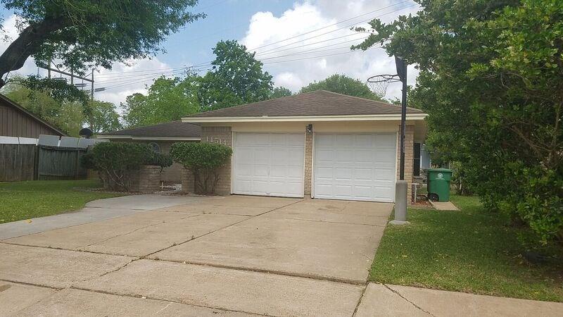 11514 Spring Grove Drive - Photo 1