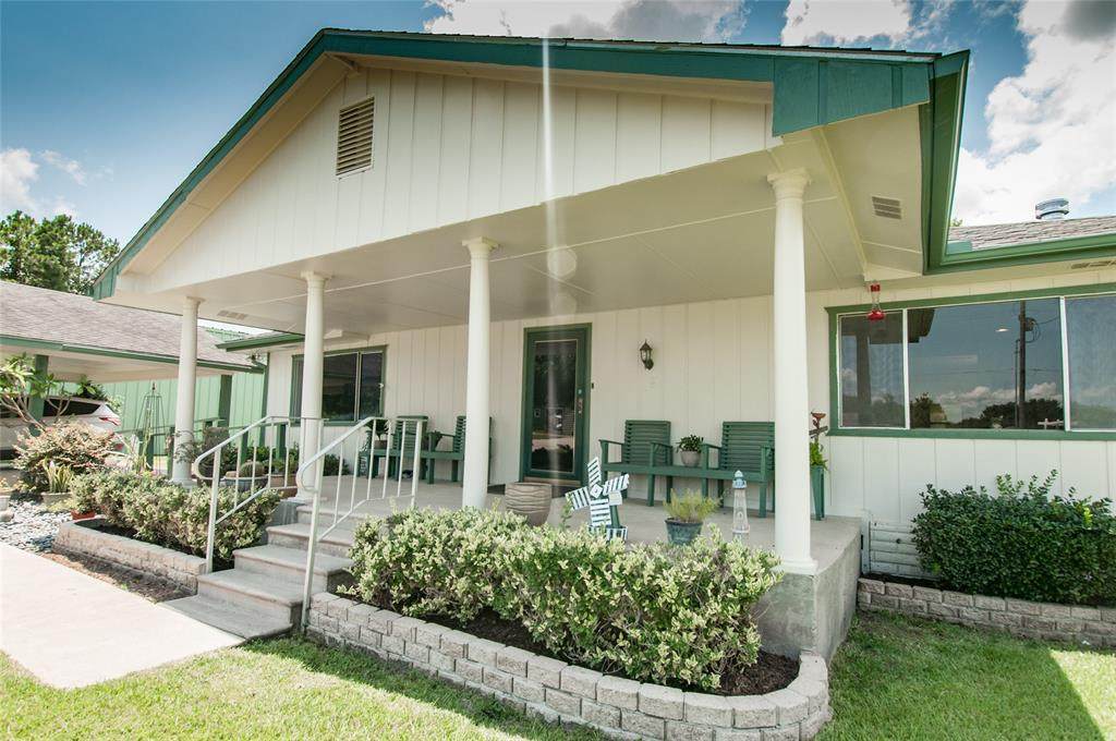 70 Clearview Drive - Photo 1