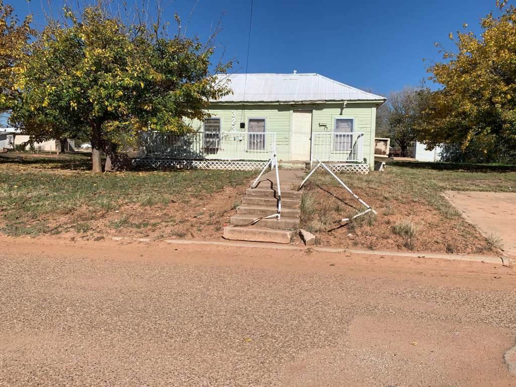 323 6th Street - Photo 1