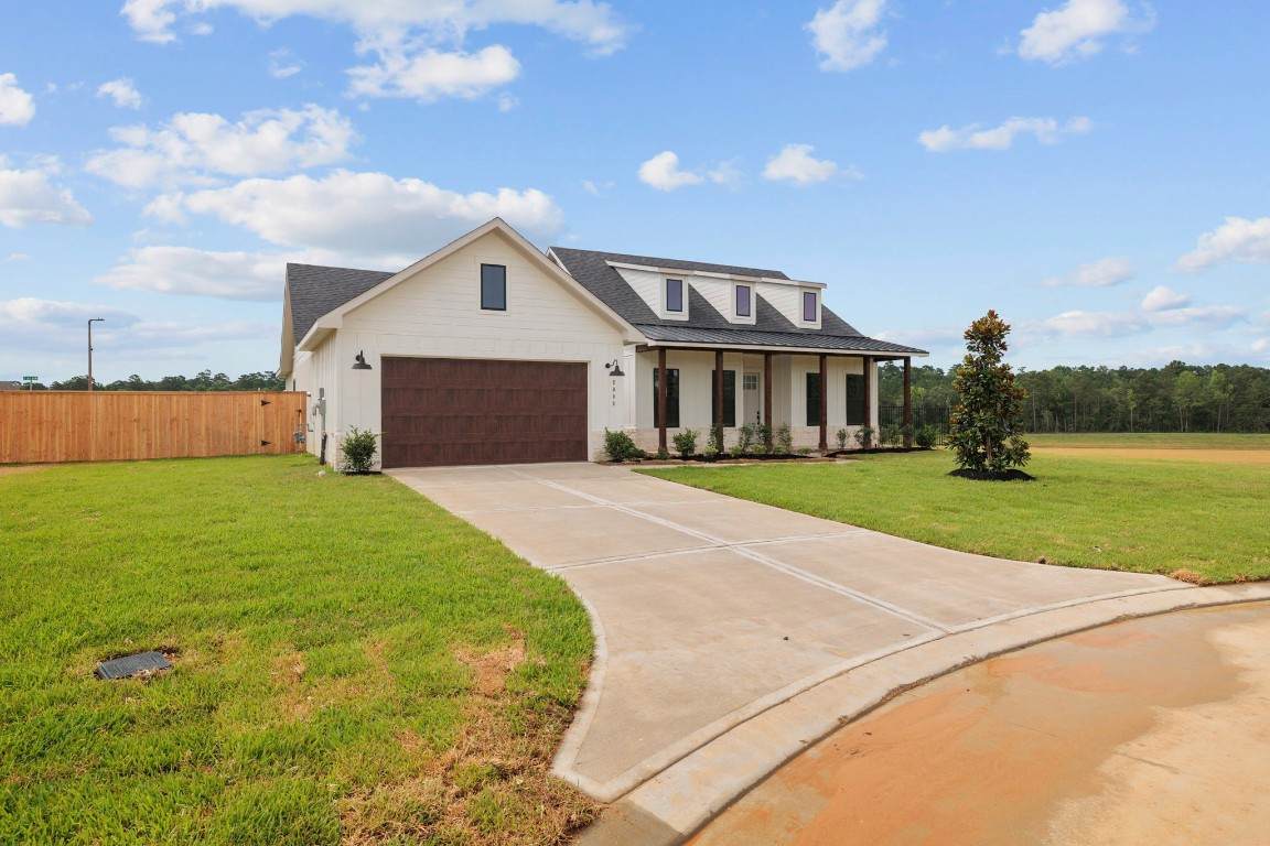 5628 Marigold Mile Drive - Photo 1