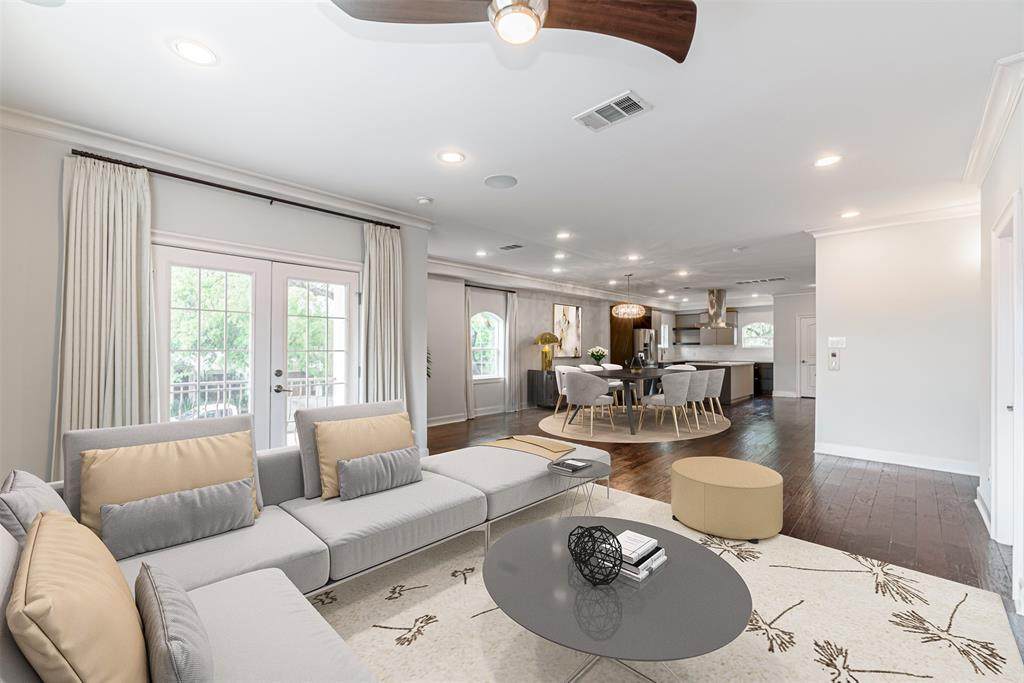 4703 Ingersoll Street - Photo 1