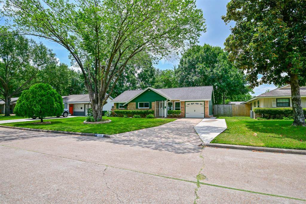 4507 Marlborough Drive - Photo 1