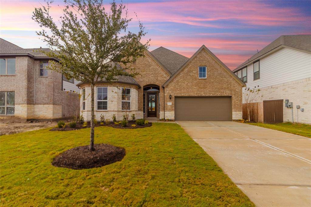 4027 Martin Ridge Drive - Photo 1