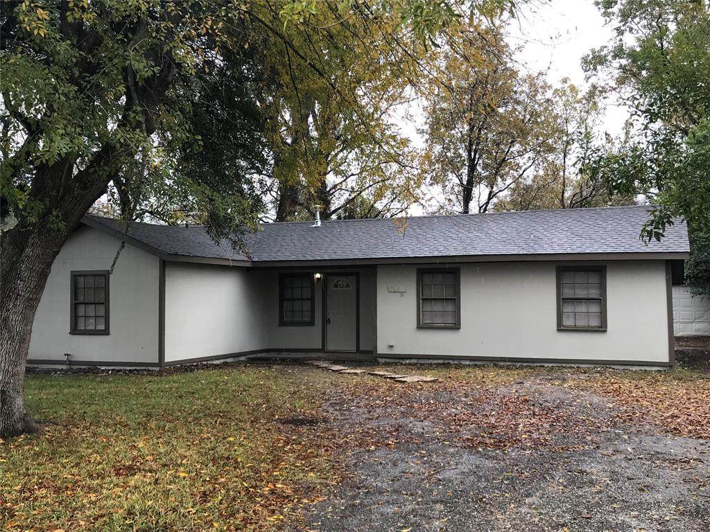 7648 Teesdale Drive - Photo 1