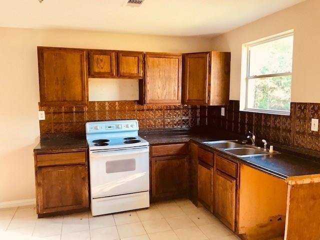 694 Virginia Street - Photo 1