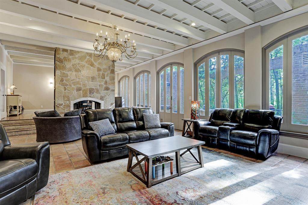 14 Woodstone Street - Photo 1