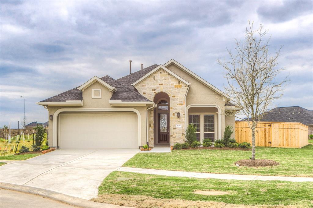 5602 Red Wind Ct - Photo 1