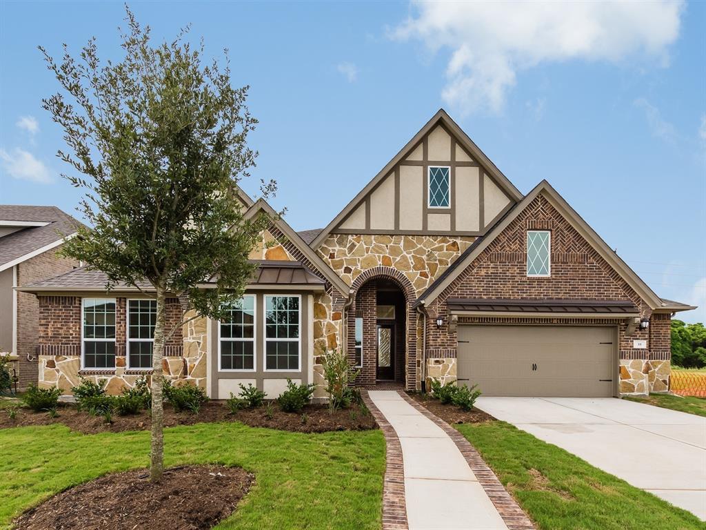 38 Coronal Way - Photo 1