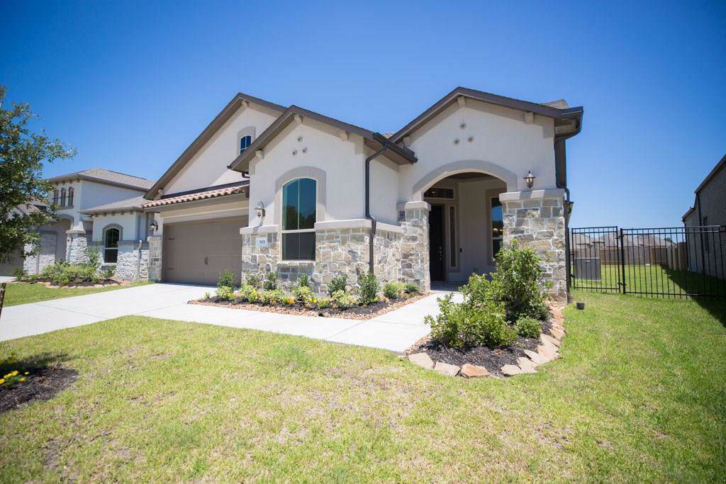 5011 Robin Park Court - Photo 1