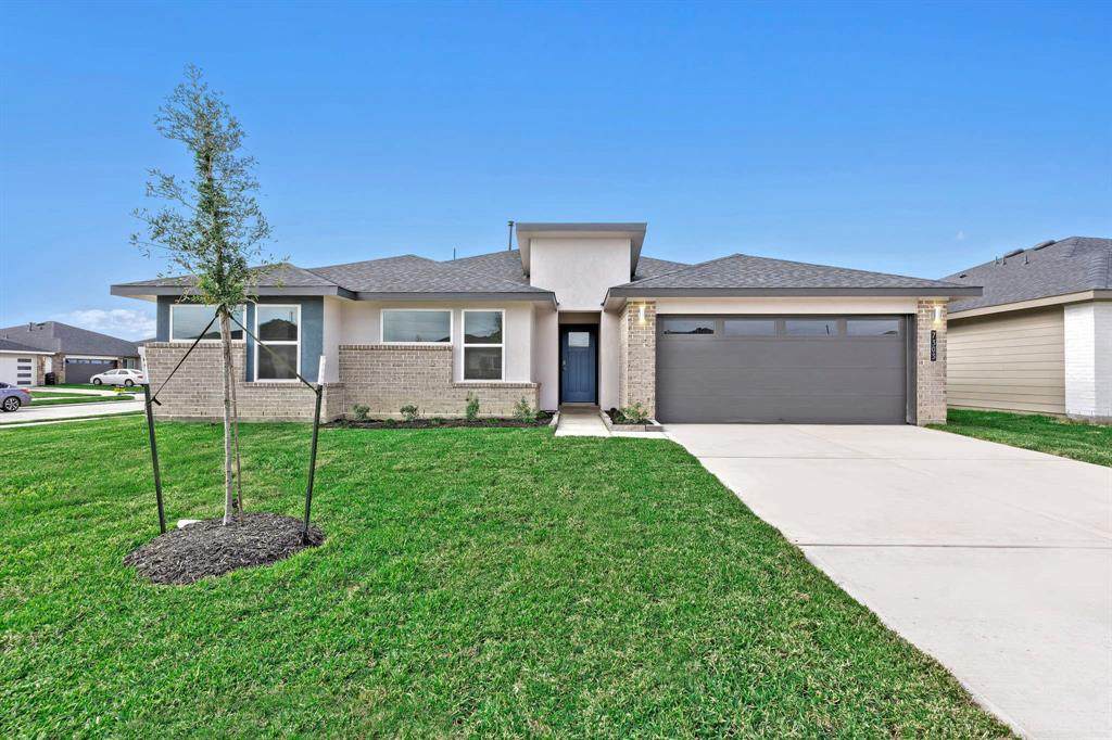 7303 Marina Heights Way - Photo 1