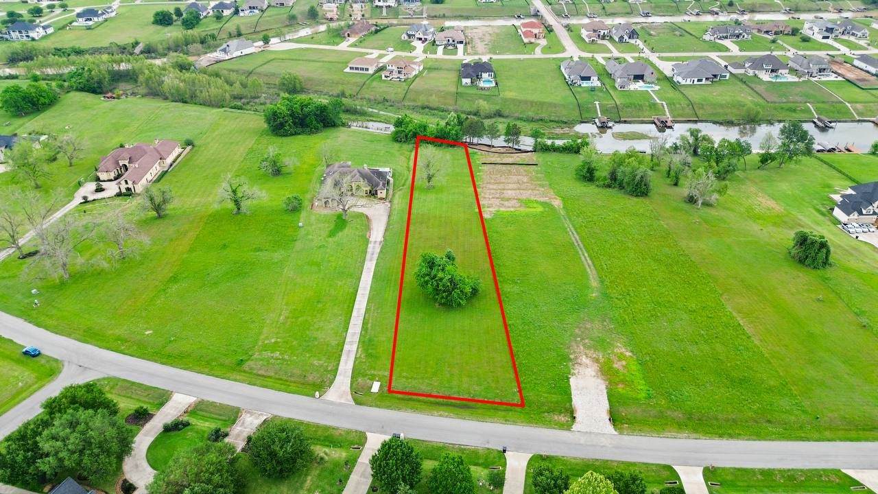 19004 Harbor Side Boulevard - Photo 1
