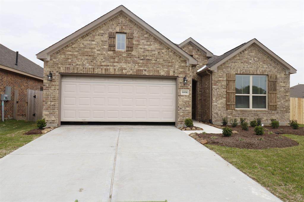 3006 Royal Albatross Drive - Photo 1