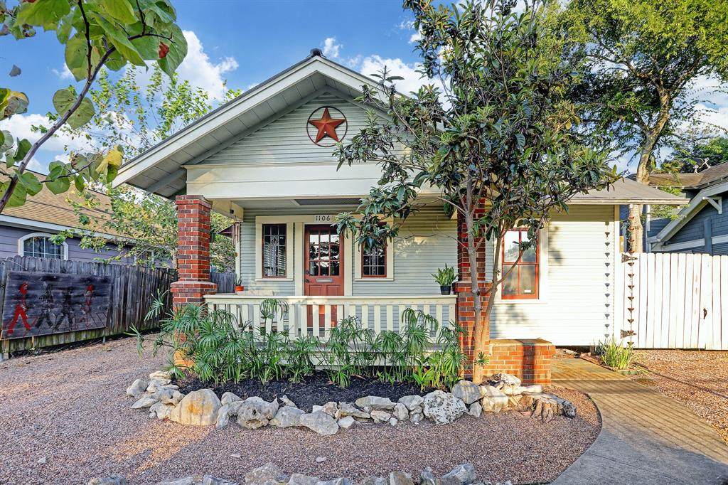 1106 Walton Street - Photo 1
