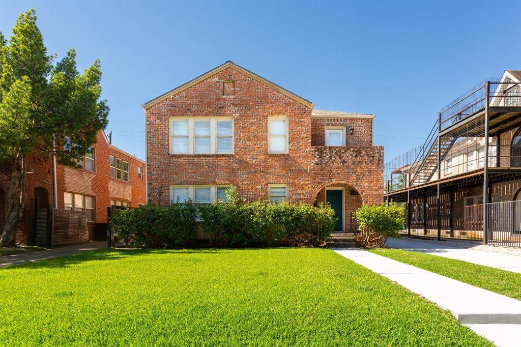 1631 Castle Ct Court - Photo 1