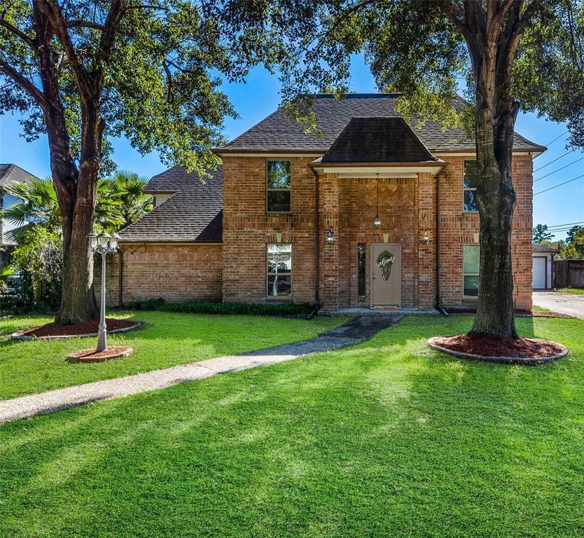 18319 Widcombe Drive - Photo 1
