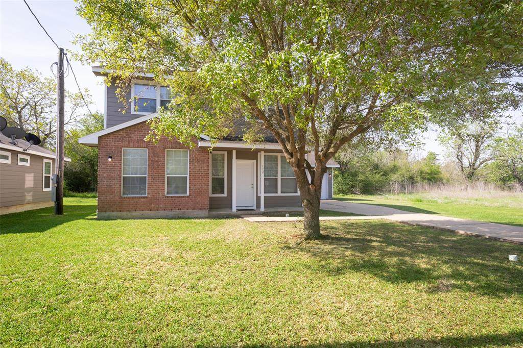 112 Echols Street - Photo 1