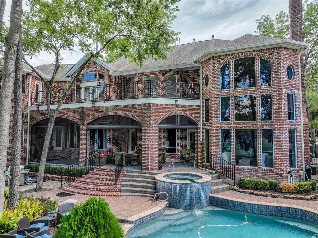 83 Promenade Street - Photo 1
