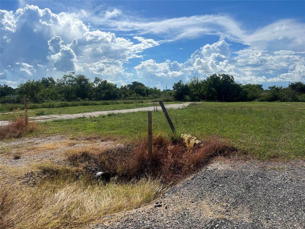 448 16th - Photo 1