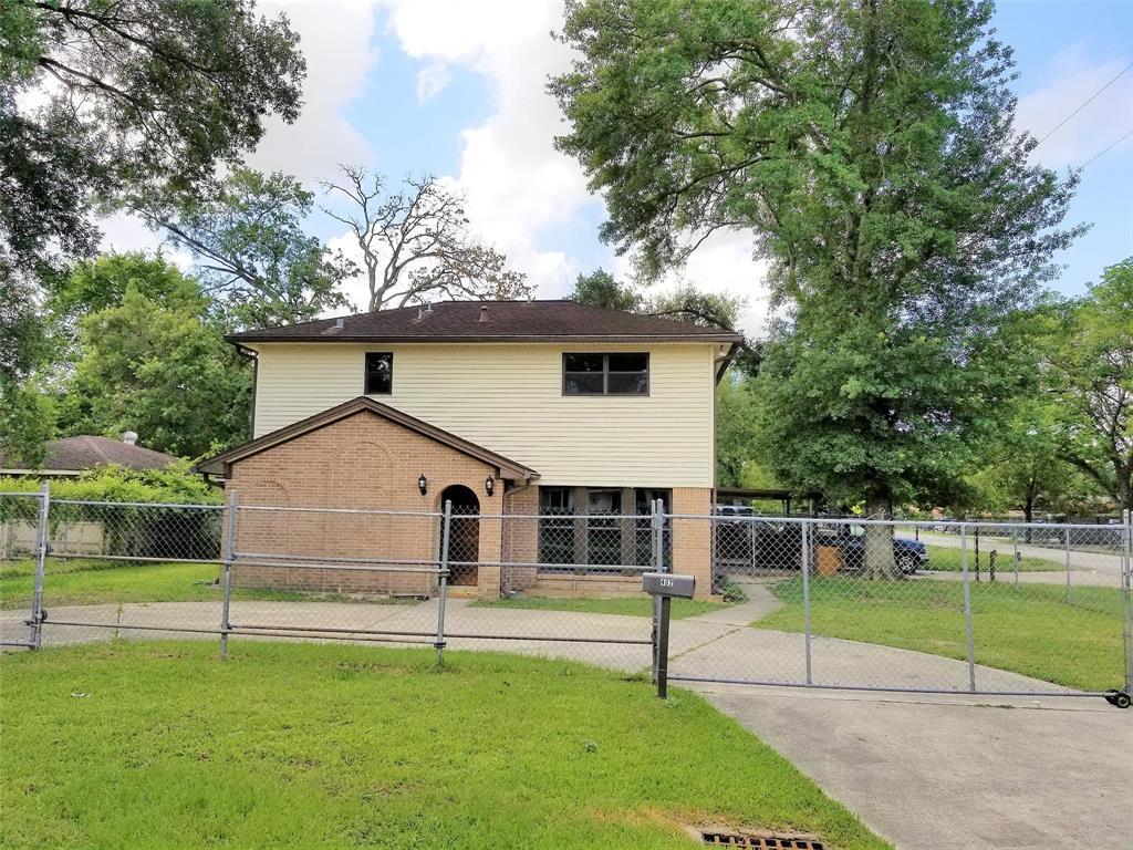 402 Palmyra Street - Photo 1
