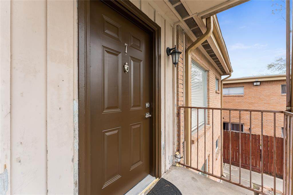 8110 Albacore Drive - Photo 1
