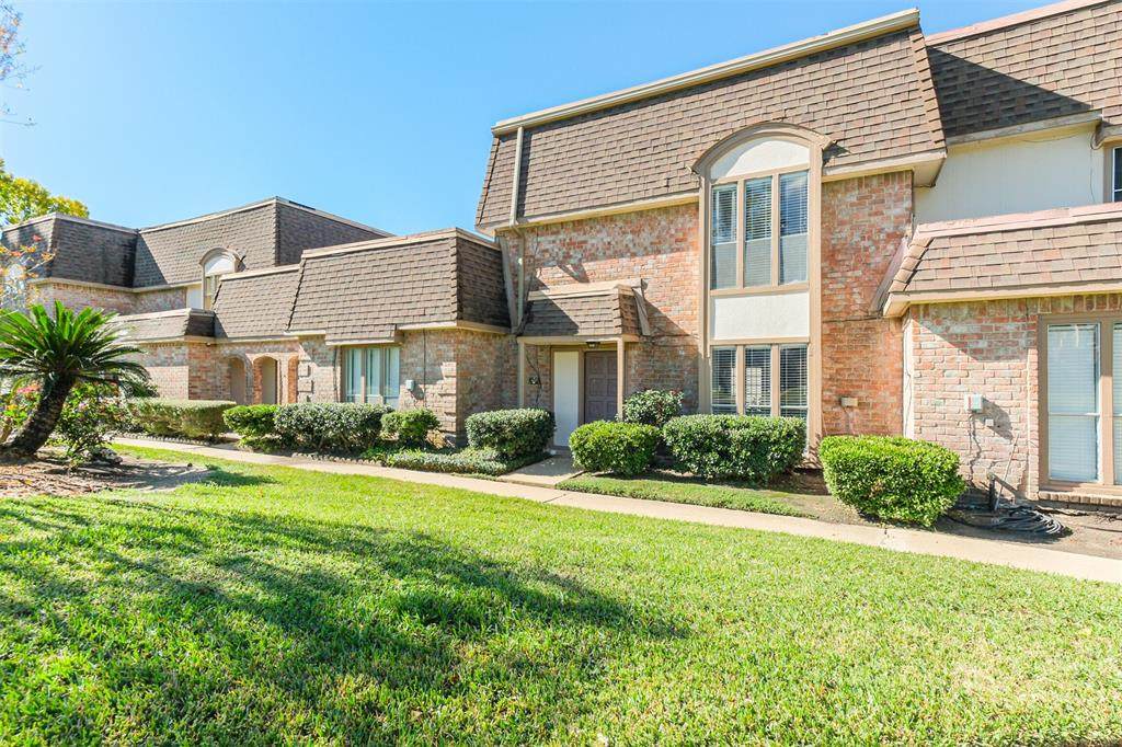 2515 Princess Lane - Photo 1