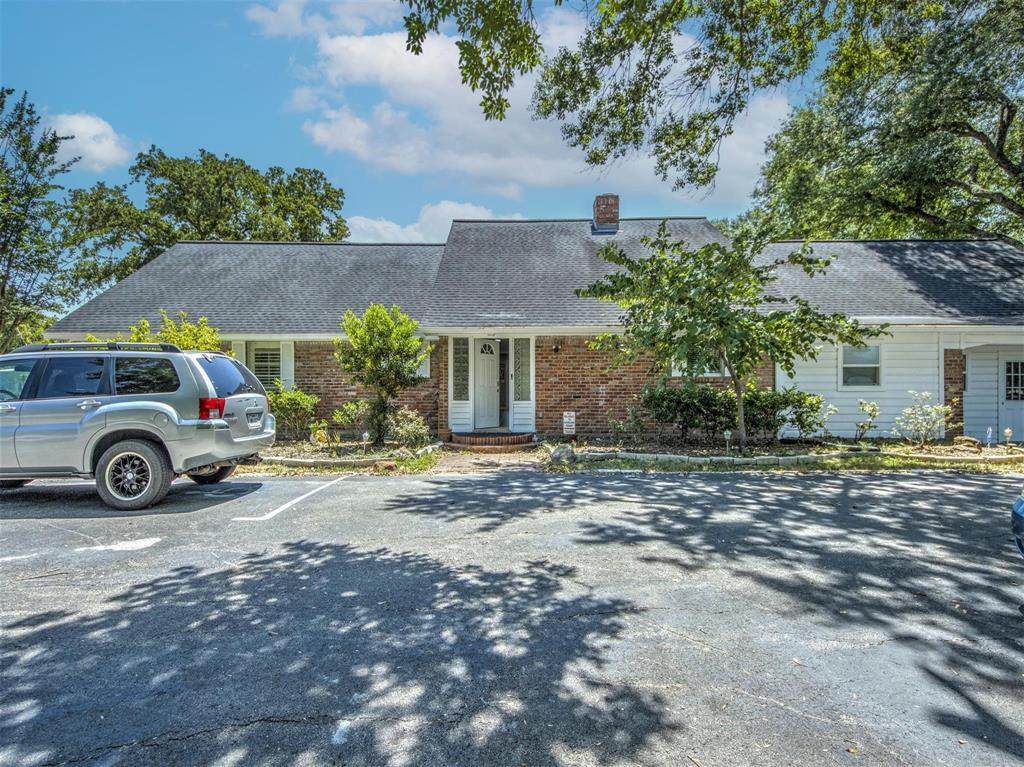 14110 Cypress Creek Boulevard - Photo 1