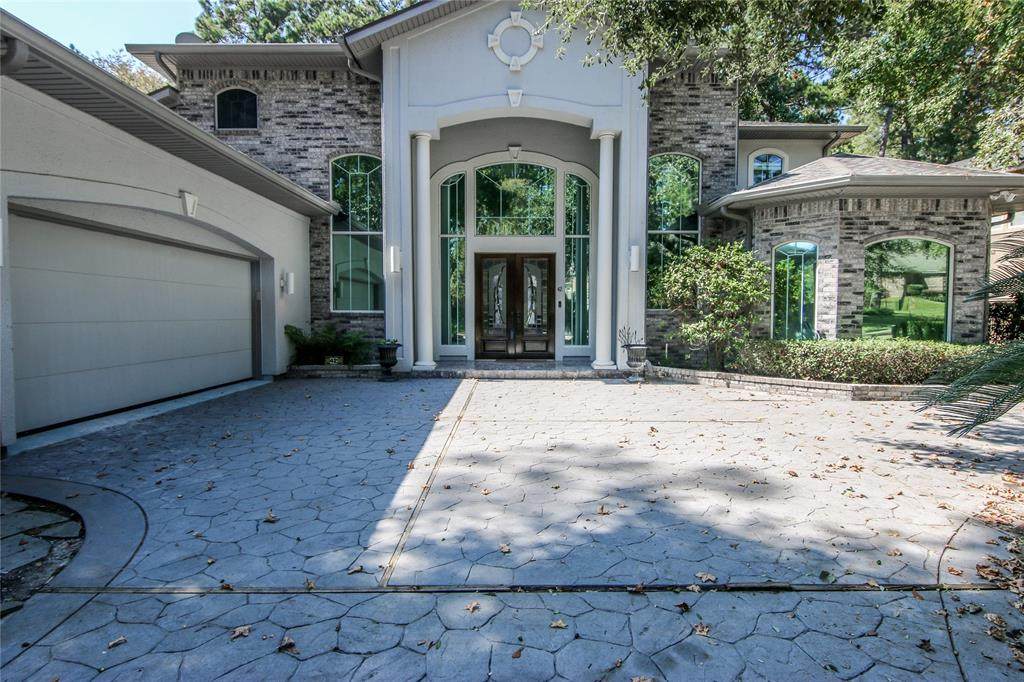 42 Bentwood Drive - Photo 1