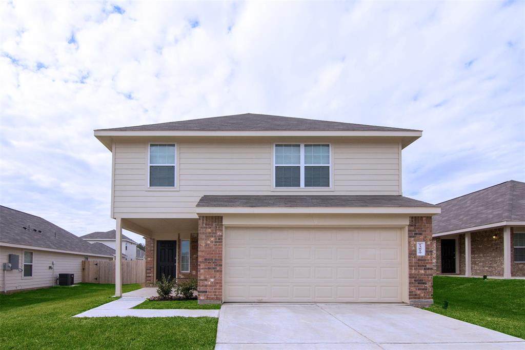 13819 Winding Path Lane - Photo 1