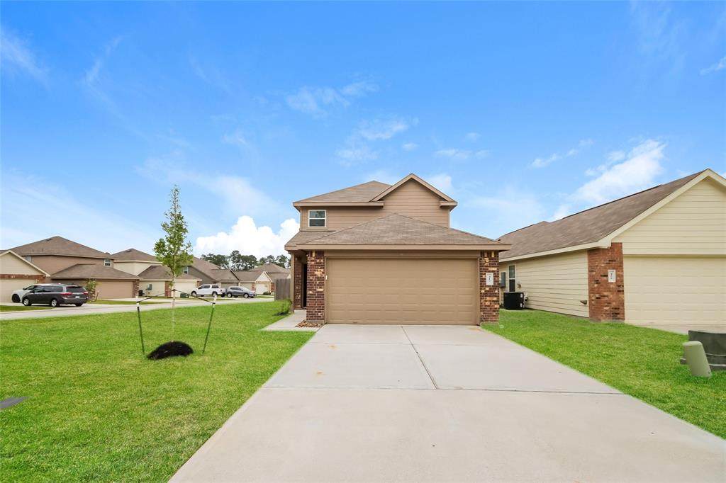 417 Upper Creek Drive - Photo 1