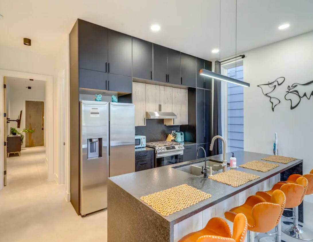 2205 Staples St - Photo 1