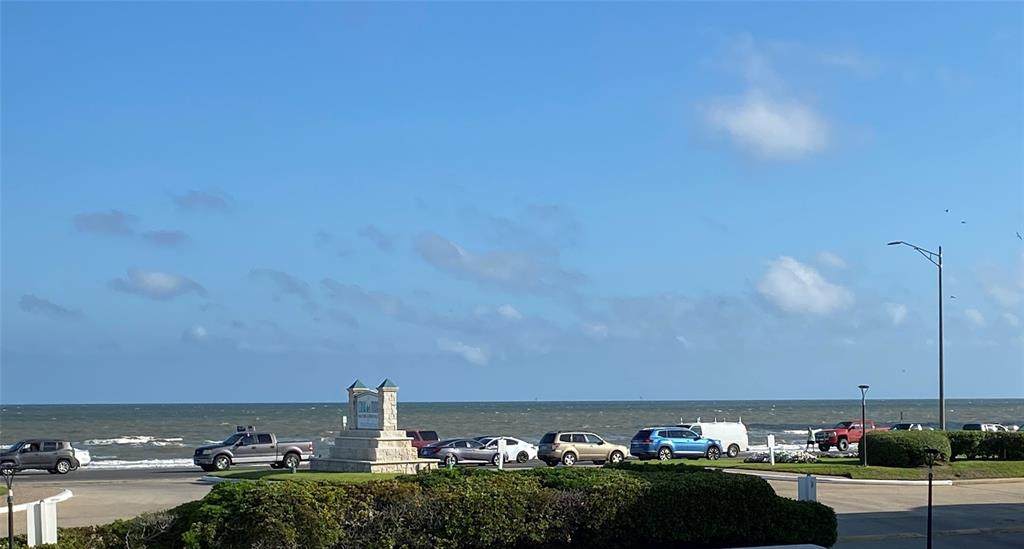 6102 Seawall Boulevard - Photo 1