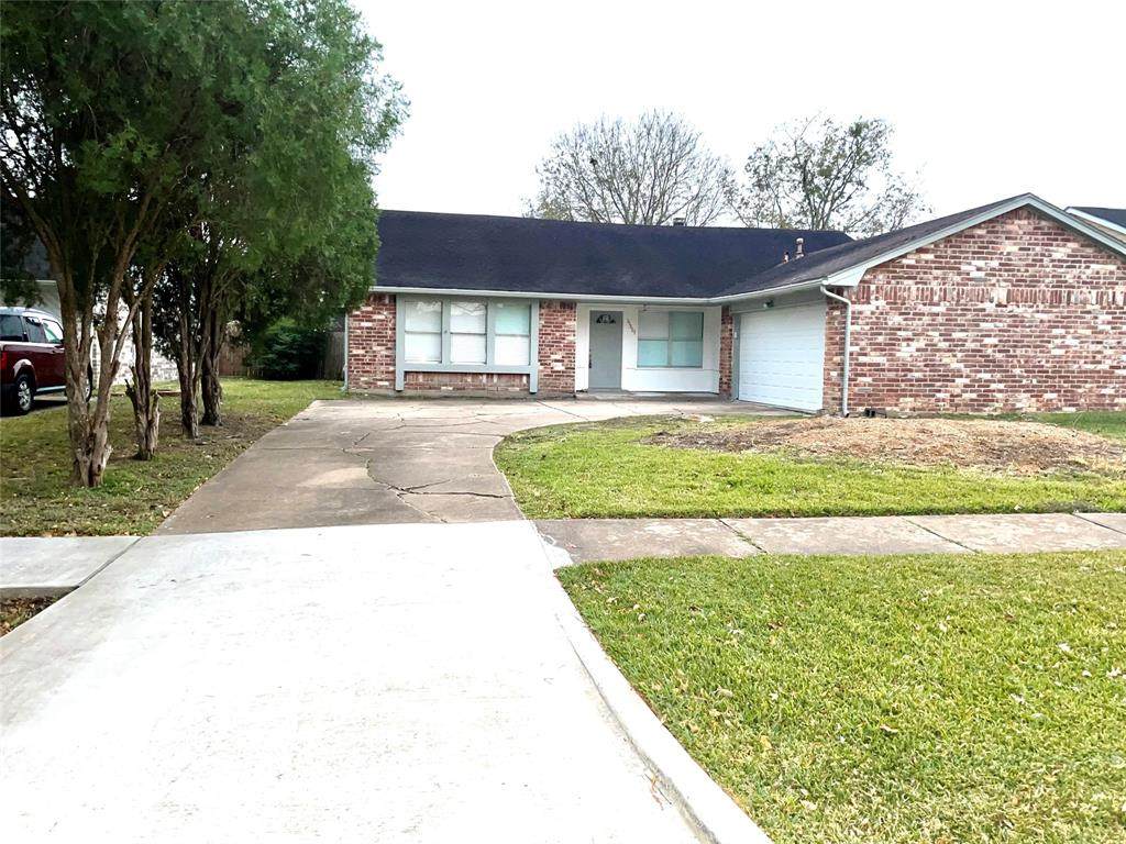 15803 Alta Mesa Drive - Photo 1