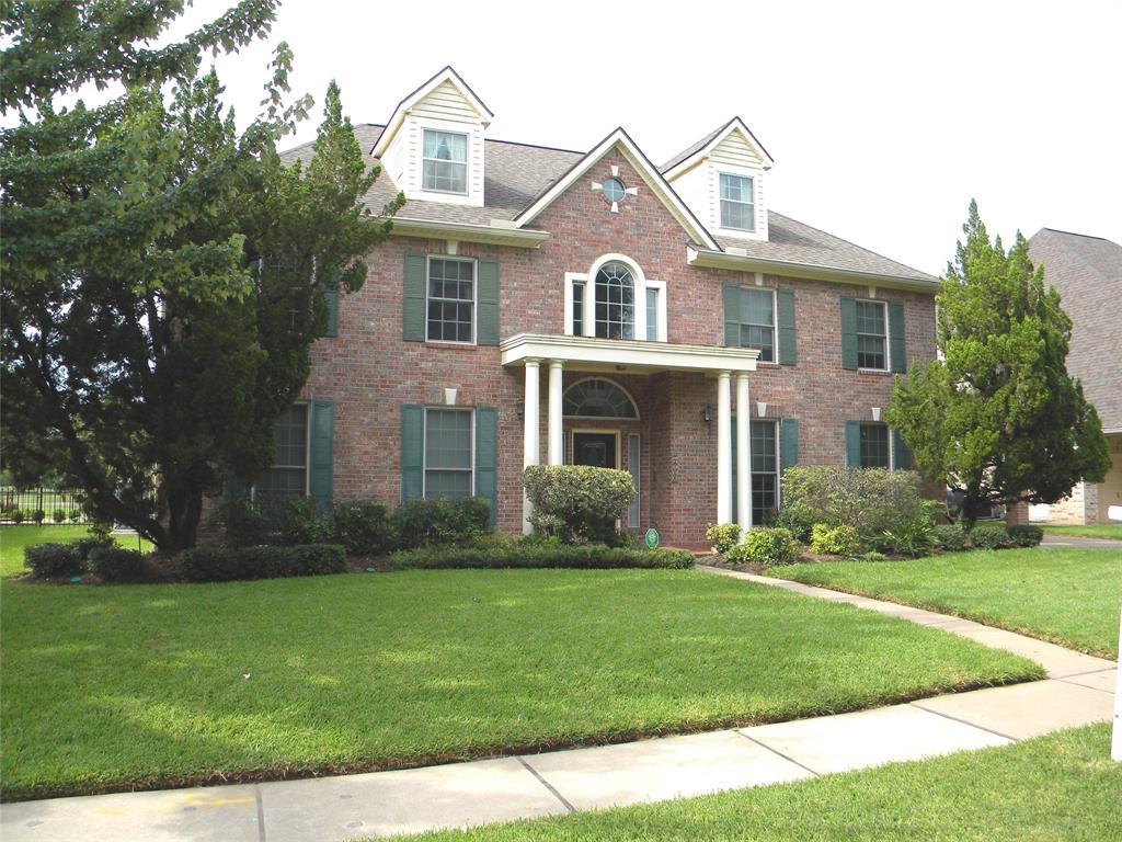 2106 Pecan Trail Drive - Photo 1