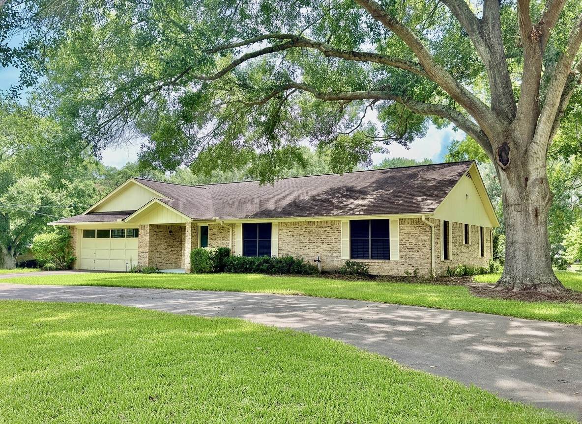 2710 Heather Glen - Photo 1