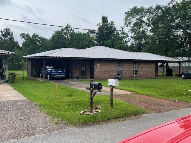 1003 Maple - Photo 1