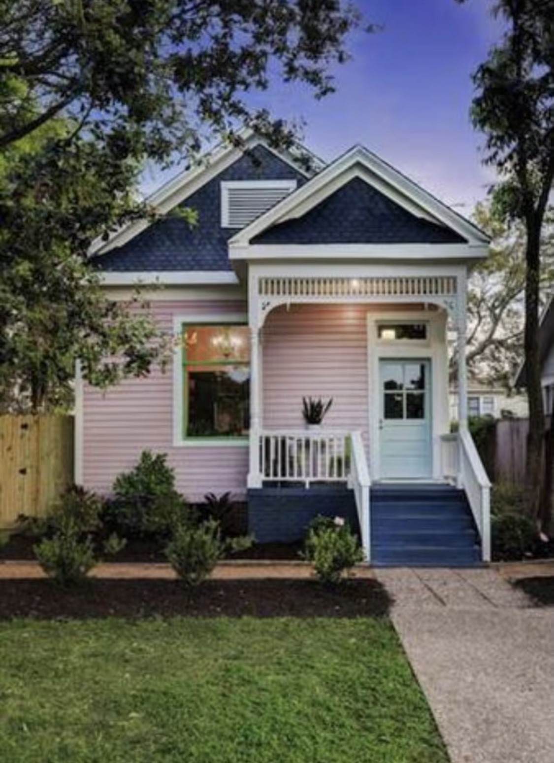 3617 Avenue Q 1/2 - Photo 1