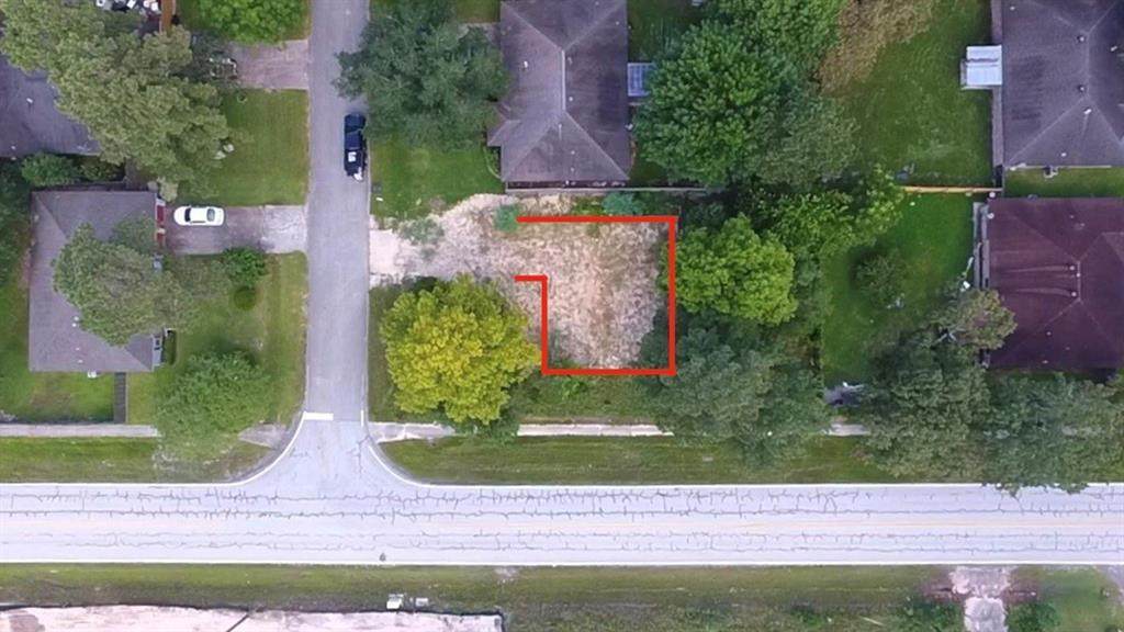 3202 Willie Way - Photo 1