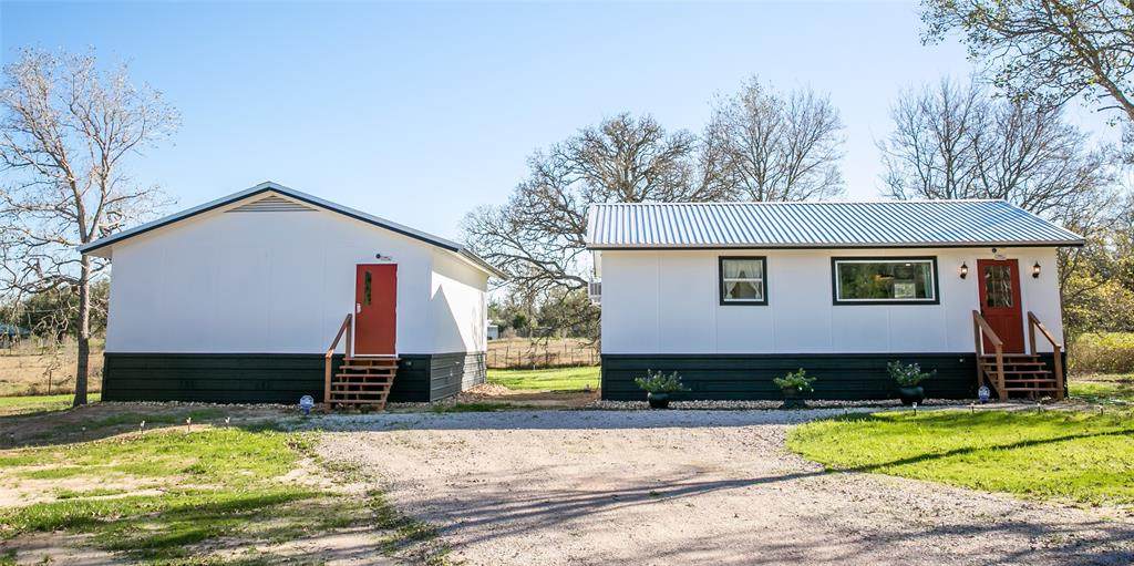 302 Oak Forest Road - Photo 1