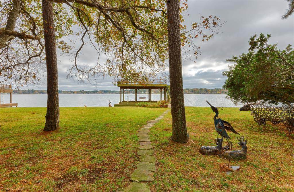14196 Lakepoint Drive - Photo 1