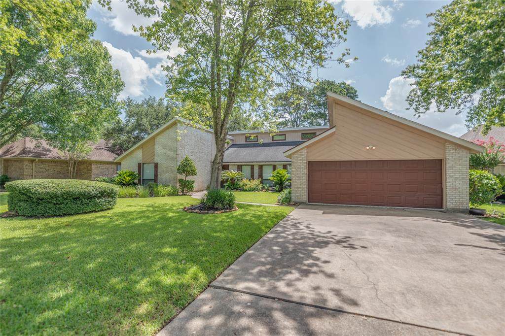 121 Stones Edge Drive - Photo 1