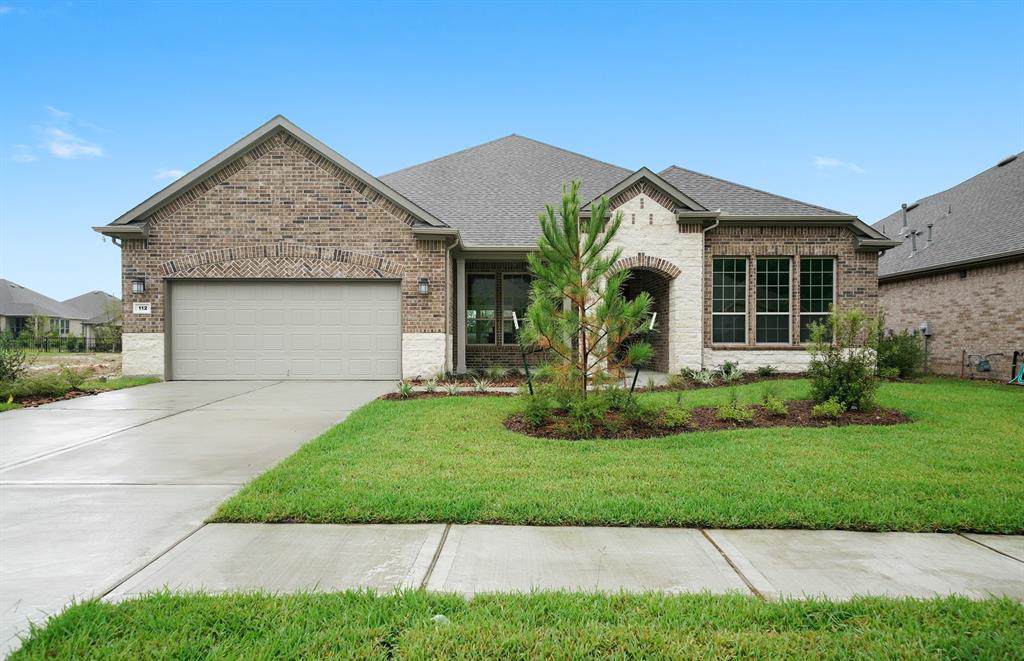 112 Highland Drive - Photo 1