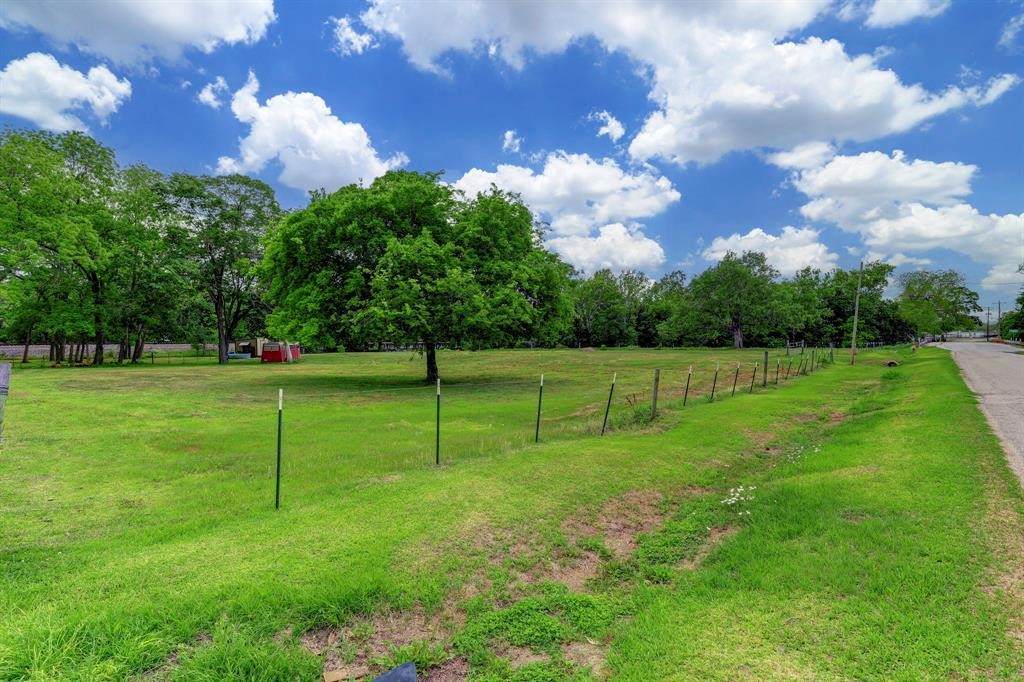 350 Old Galveston Road - Photo 1