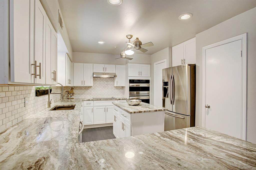 2006 Potomac Drive - Photo 1