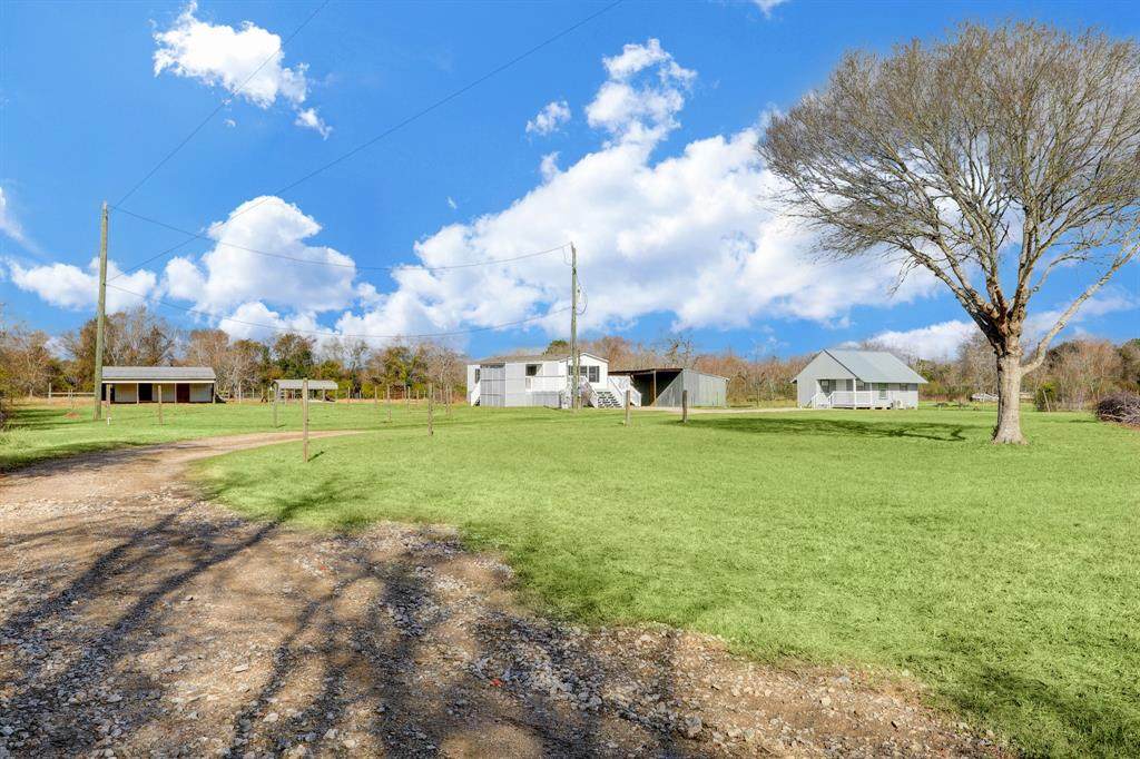 5806 Highway 35 - Photo 1