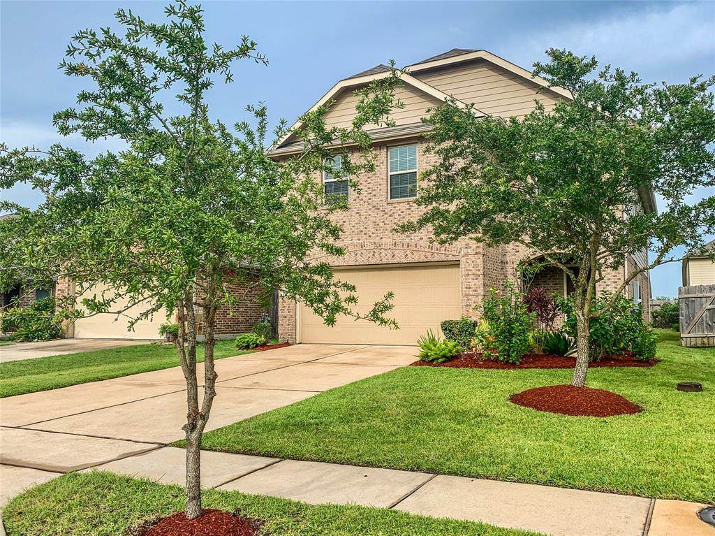 6869 Dogwood Cliff Lane - Photo 1